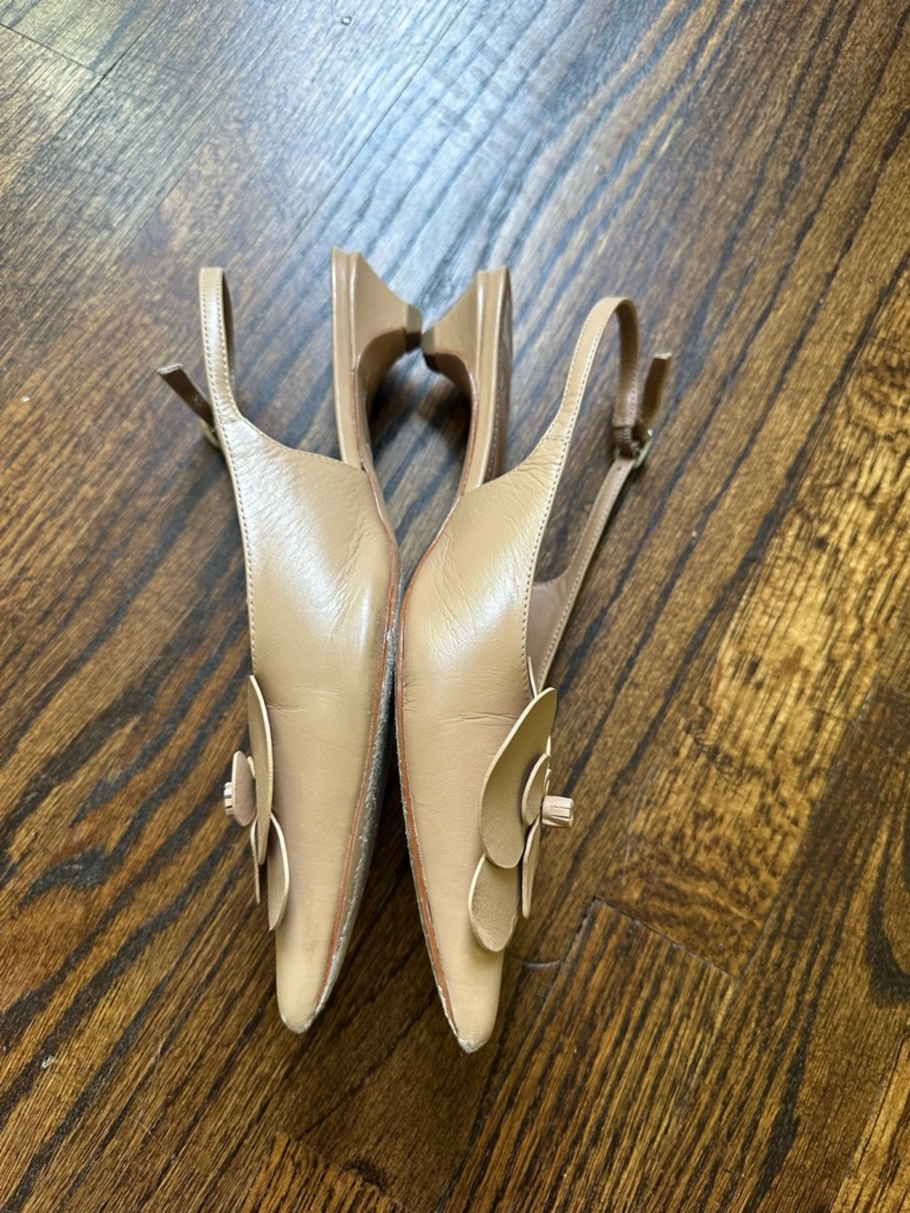 Anthropologie Maeve Women’s Tan Slingback Pointed-Toe Flats Shoes Flower Accent - Picture 3 of 16